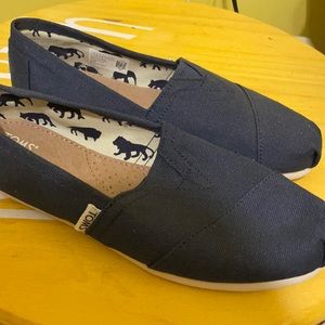 New pair of Toms